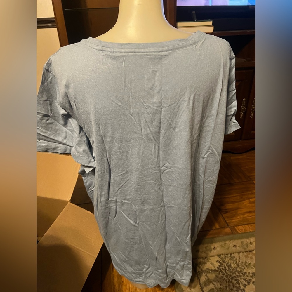 HUE Light Blue Casual Short Sleeve Top - Picture 2 of 3